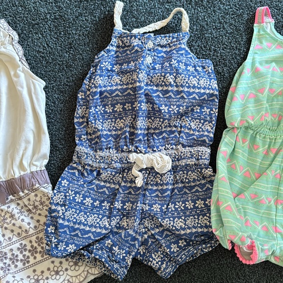 Rompers - Picture 3 of 4